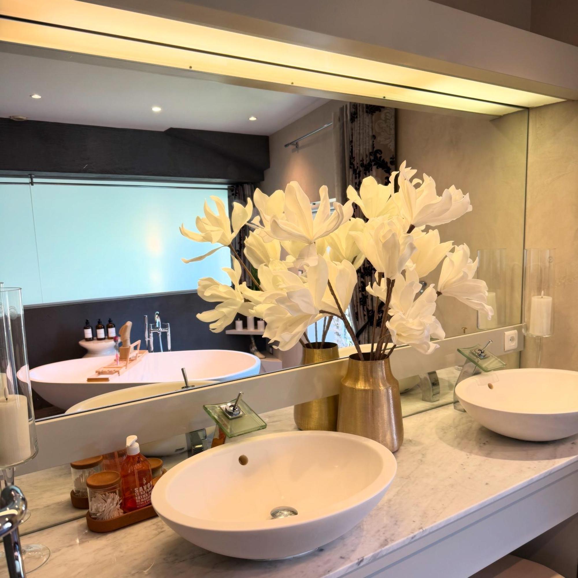 Villa St Jean Suite Romantique ลาซิโอตาต์ ภายนอก รูปภาพ